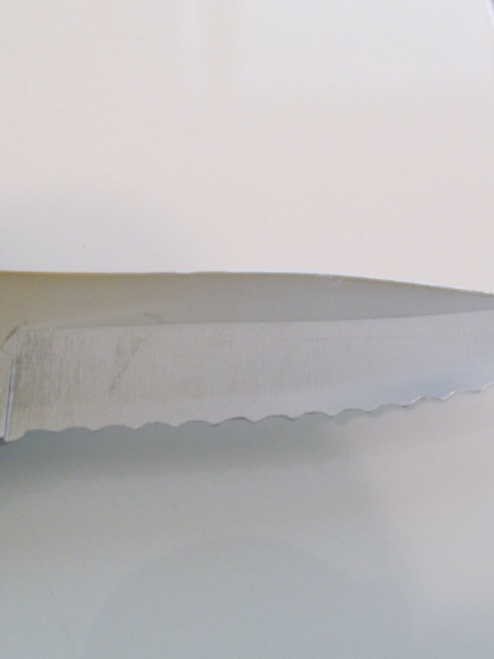 Cutco Vintage 2 ¼” Serrated Blade Paring Knife #1020 Brown Swirl Handle - Picture 5 of 9